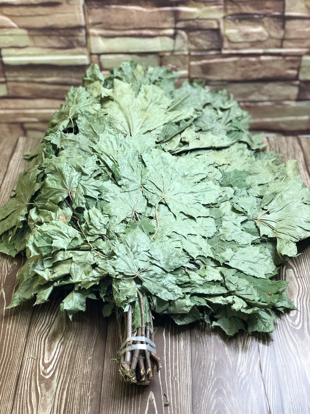 Кленовый веник