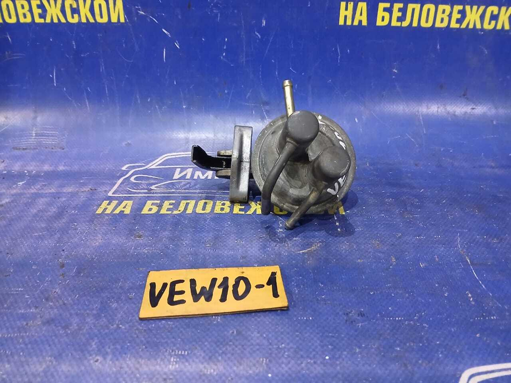 Бензонасос механический NISSAN AVENIR 1997