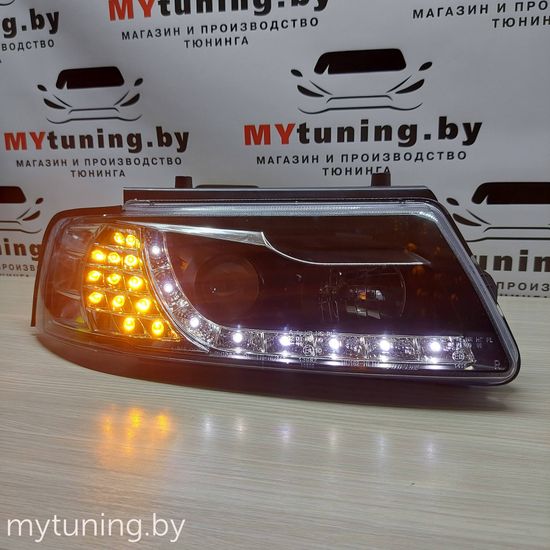 Передние фары VW Passat B5 daylight black
