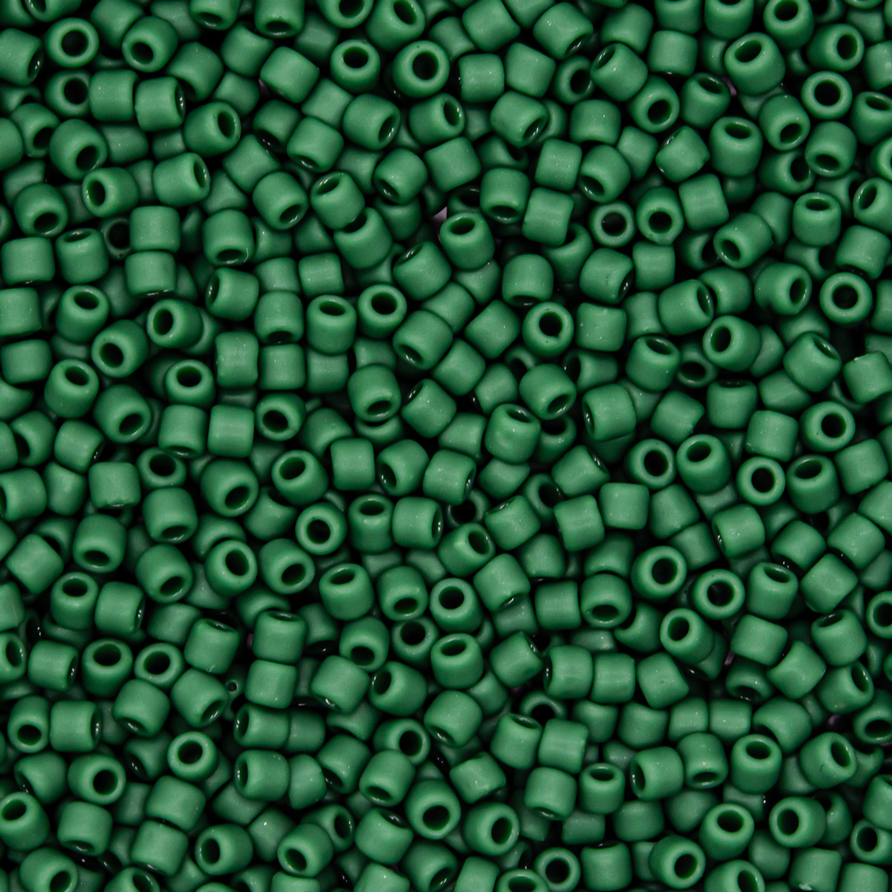 Японский бисер TOHO Round 11/0 (№47HF), непрозрачный матовый