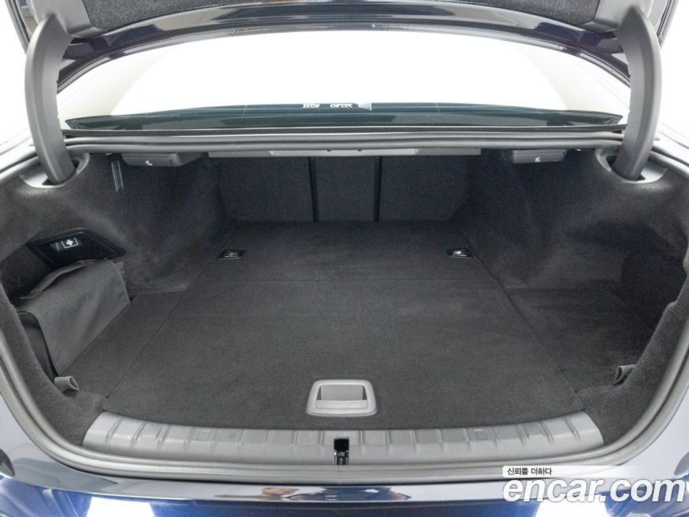 BMW 5 Series (G30) 530e M Sports (05.2021)