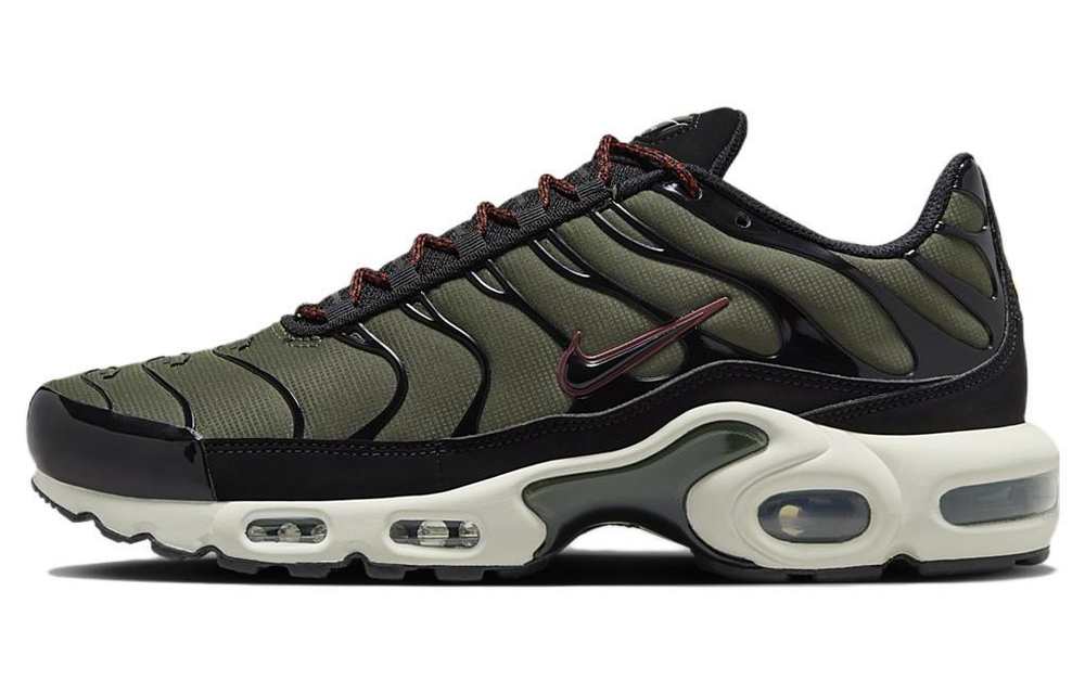 Кроссовки Nike Air Max Plus