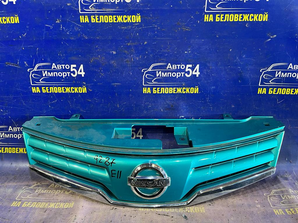 Решетка радиатора NISSAN NOTE 2008-2012