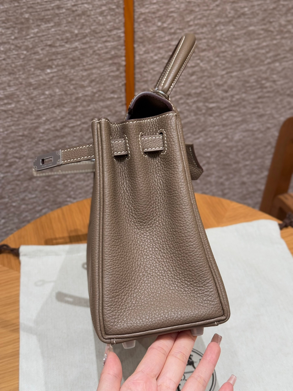 Hermes Kelly 25