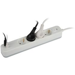 Сетевой фильтр ЭРА USF-4es-3m-2xUSBAC-W с базовой защитой с заземлением с выключателем 4 розетки+2xUSBA+C 2,4A 3м 10А | Сетевые фильтры