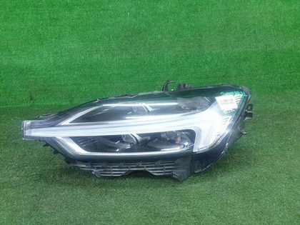 Фара левая Volvo XC60 2 (2017-2021) LED