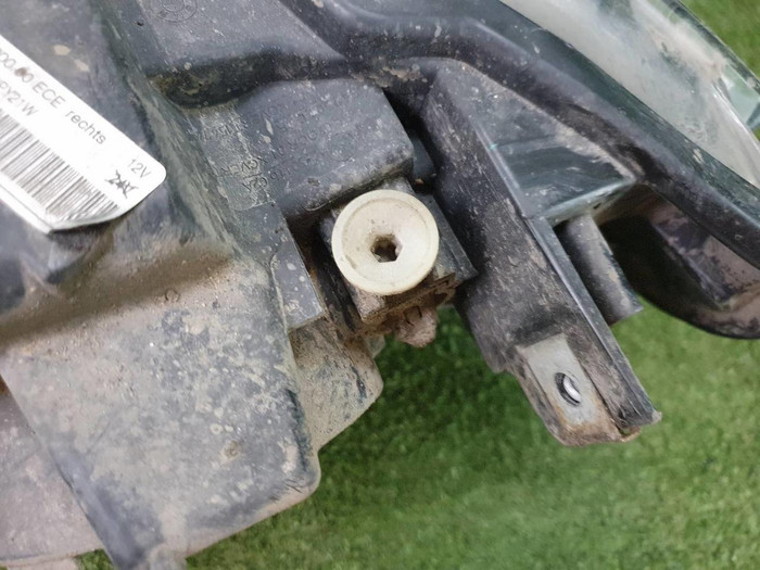 Фара правая BMW 3er F30 F31 (2011-2016) ксенон