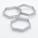 Коннектор-рамка Шестигранник, цвет серебро (родий), размер 18*20 мм, цена за 1 шт