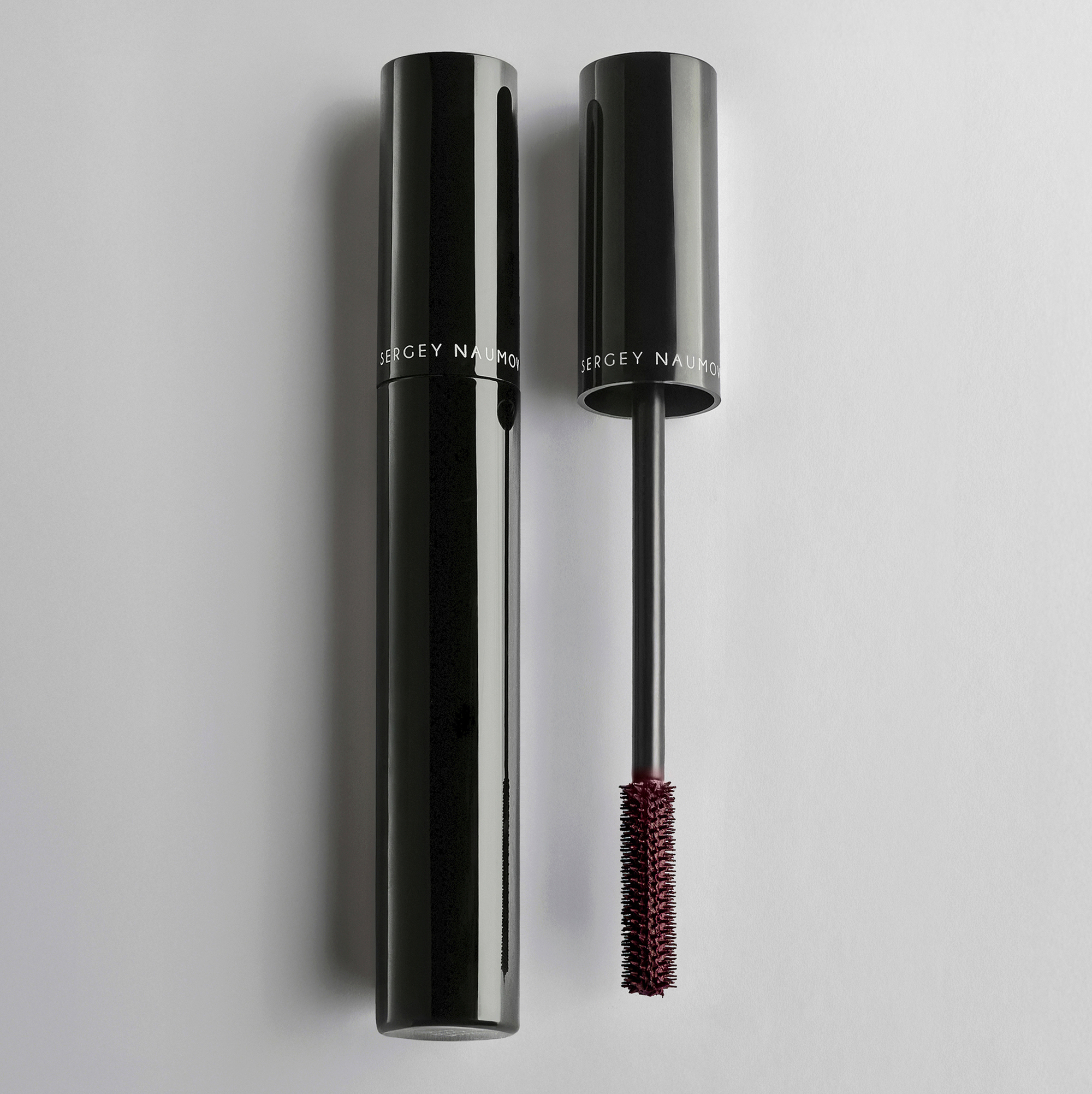 Тушь с эффектом накладных ресниц SUPREMATIC SYNDICATE 12 г