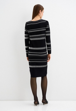 Платье из вискозы