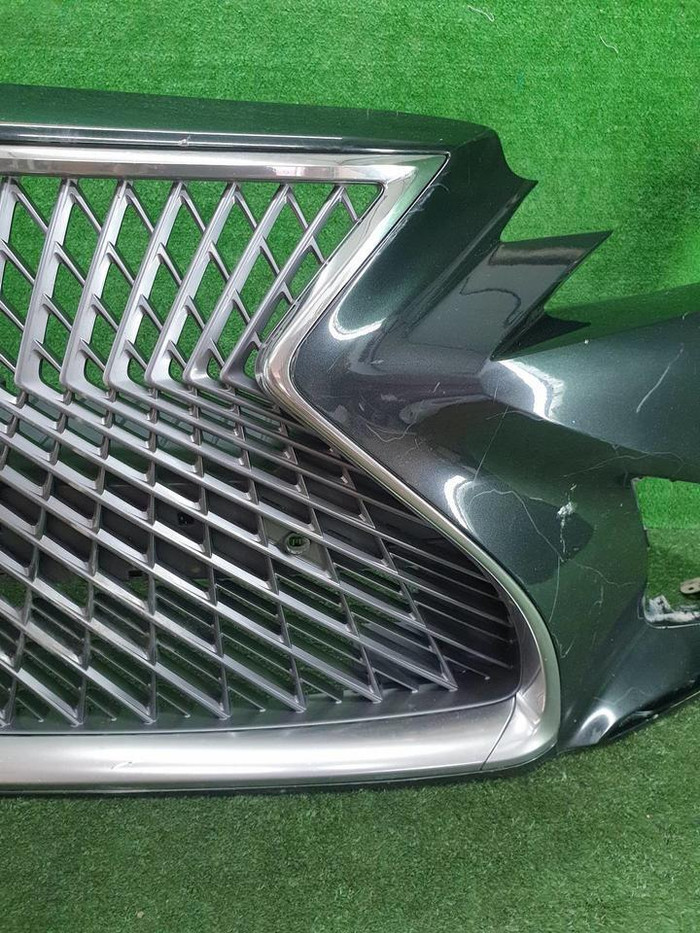 Бампер передний Lexus LS 5 (2017-2021)