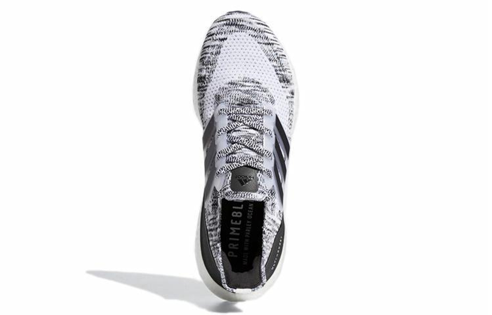 Кроссовки Adidas Ultraboost 21