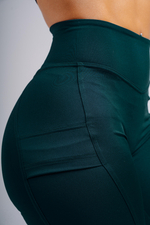 Шорты High-Waist Shorts with Pockets PRIMAL 858 Зеленые