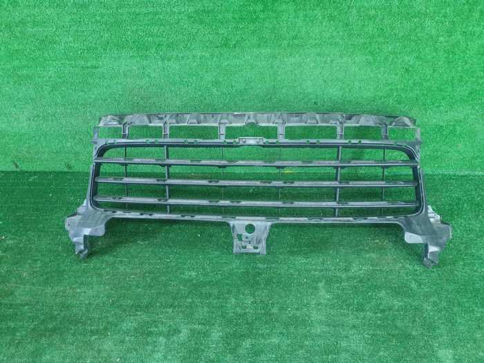 Решетка переднего бампера Porsche Cayenne 3 17-23