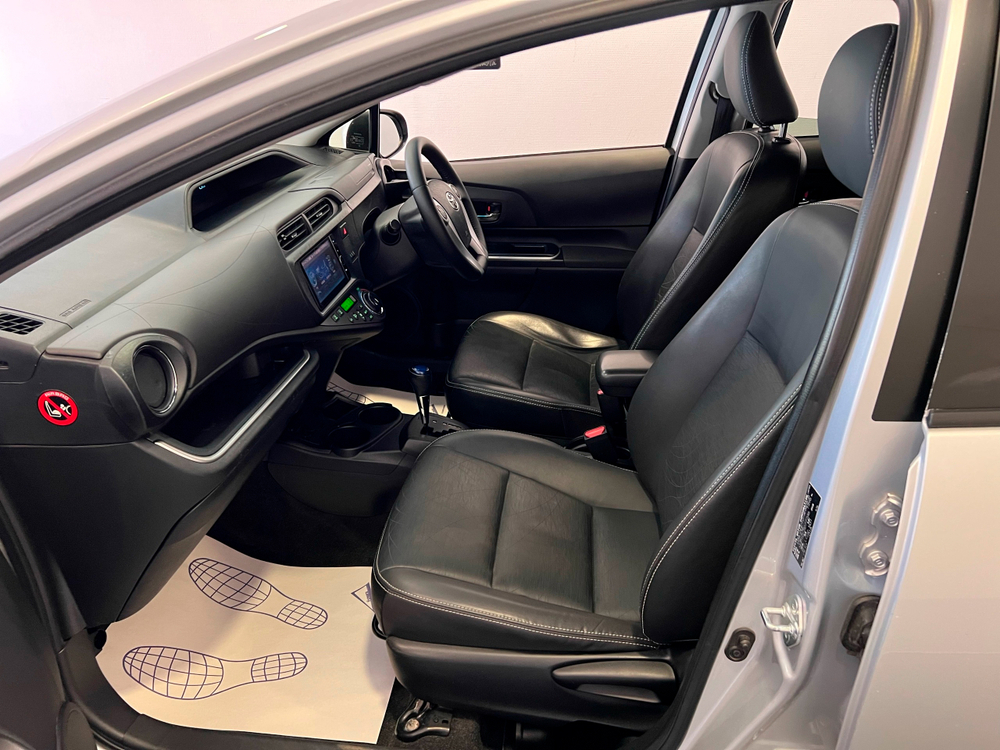 Toyota Aqua, 2013 год