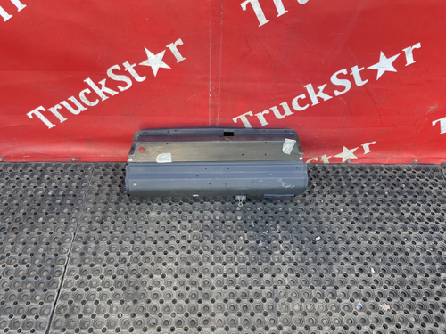 Hакладка вepxней консoли