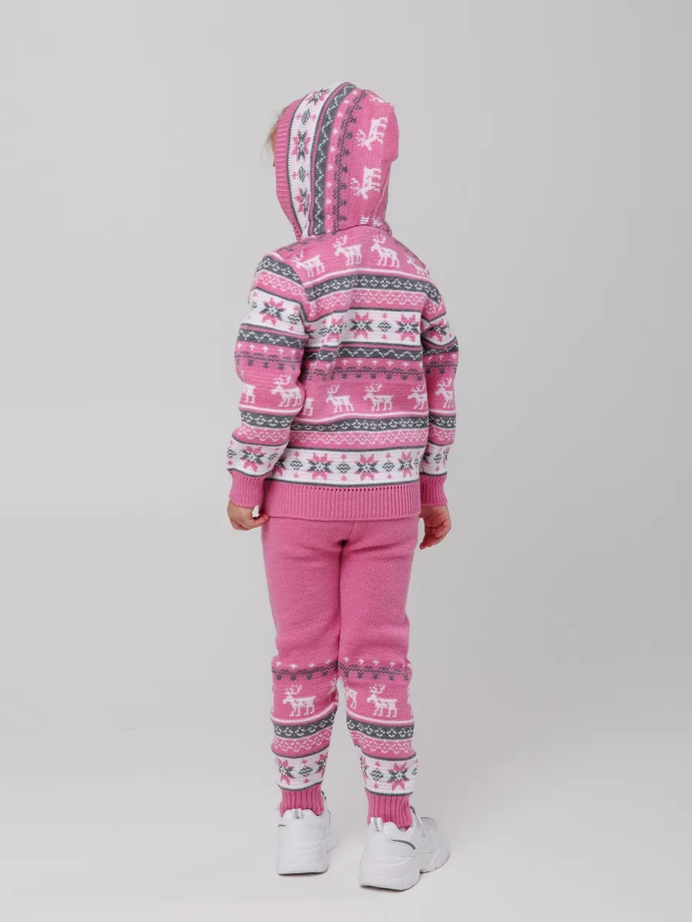 Кофта вязаная на молнии с капюшоном