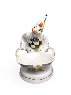 Фарфоровая статуэтка "Клоун с тачкой" (ФФЗ "Чайка")