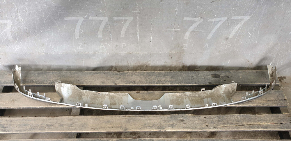 Накладка заднего бампера Mercedes GLE (C292)  Б/У Оригинал A2928840090