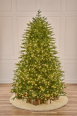 Ель искусственная с лампочкам Сиена