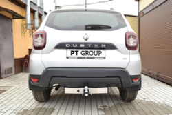 Фаркоп (тип "Е") с нержавеющей накладкой РЕНО ДАСТЕР-2 (2021-Н.В.) / PT-Group