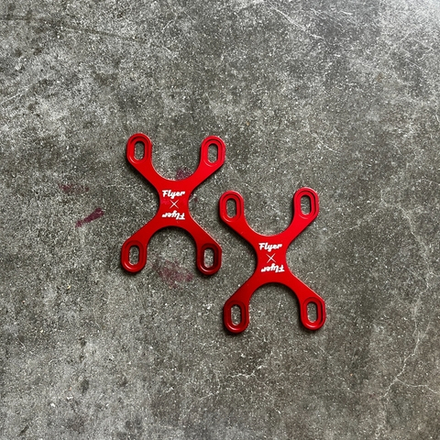 Пластины под болты Travelol Flyer X Red