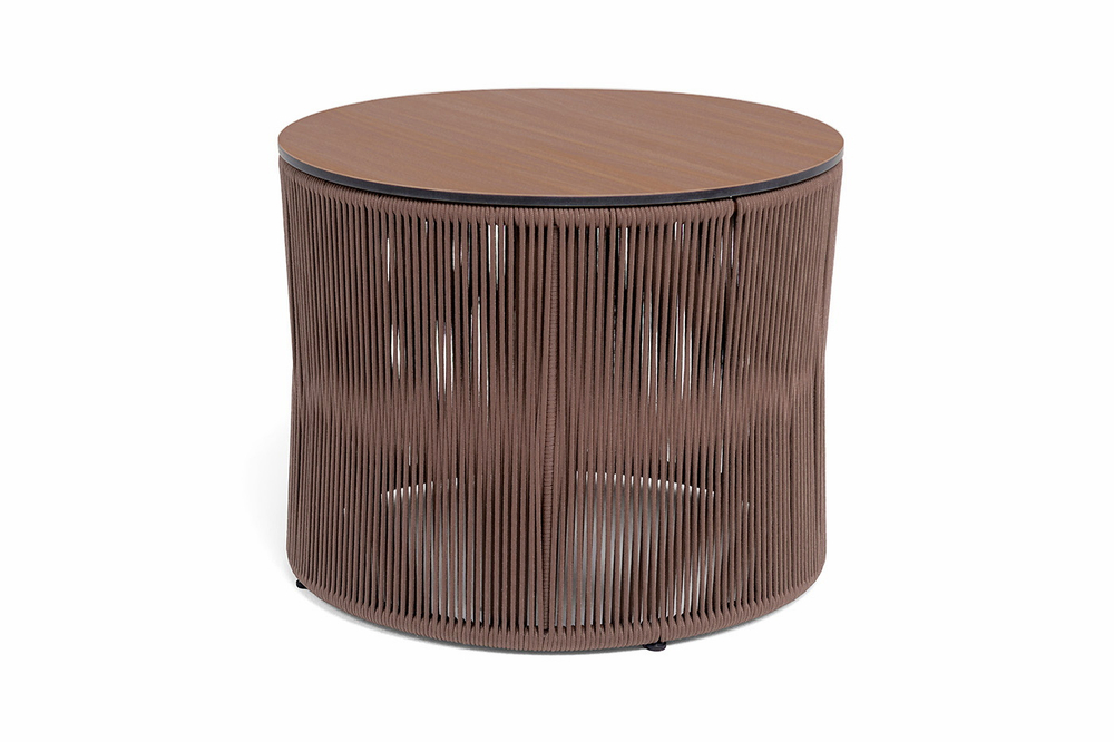 "Авиньон" журнальный стол из HPL круглый Ø70 H55, каркас из алюминия коричневый (RAL8016) муар, цвет "дуб", роуп коричневый круглый