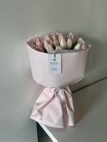 Букет из 25ти белых розовых тюльпанов - нет в наличии