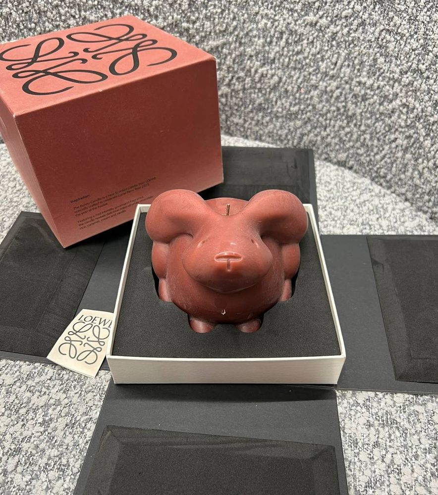 Свеча Loewe Свеча Loewe