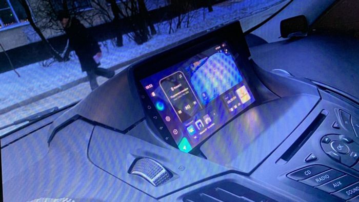 Магнитола для Ford Kuga 2011-2019 (рамка с зазорами) - Parafar PF362XHD на Android 13, CarPlay, 4G SIM-слот