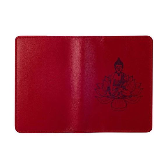 Фотография обложки для паспорта Будда на цветке лотоса из кожи красного цвета на внешнем развороте.
