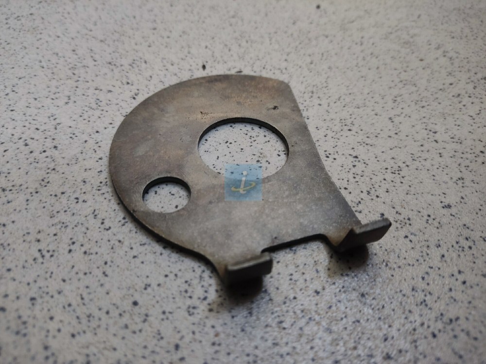 Шайба упорная блока шестерён передняя 236-1701093