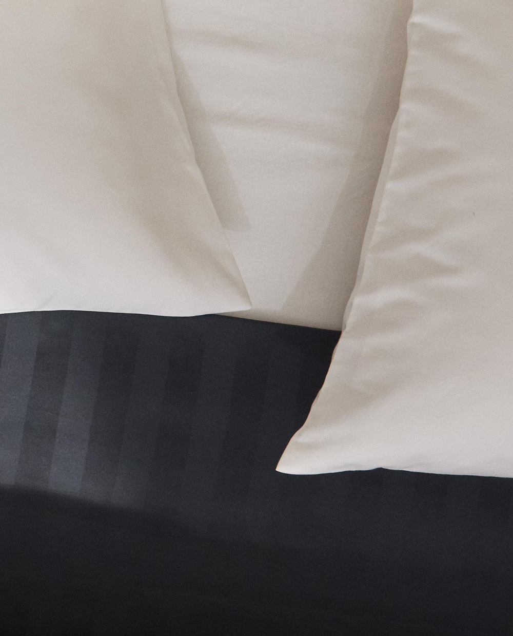 Простыня Zara Home сатин, хлопок 100%, в полоску, 6110/089 · арт. 6110/089-2