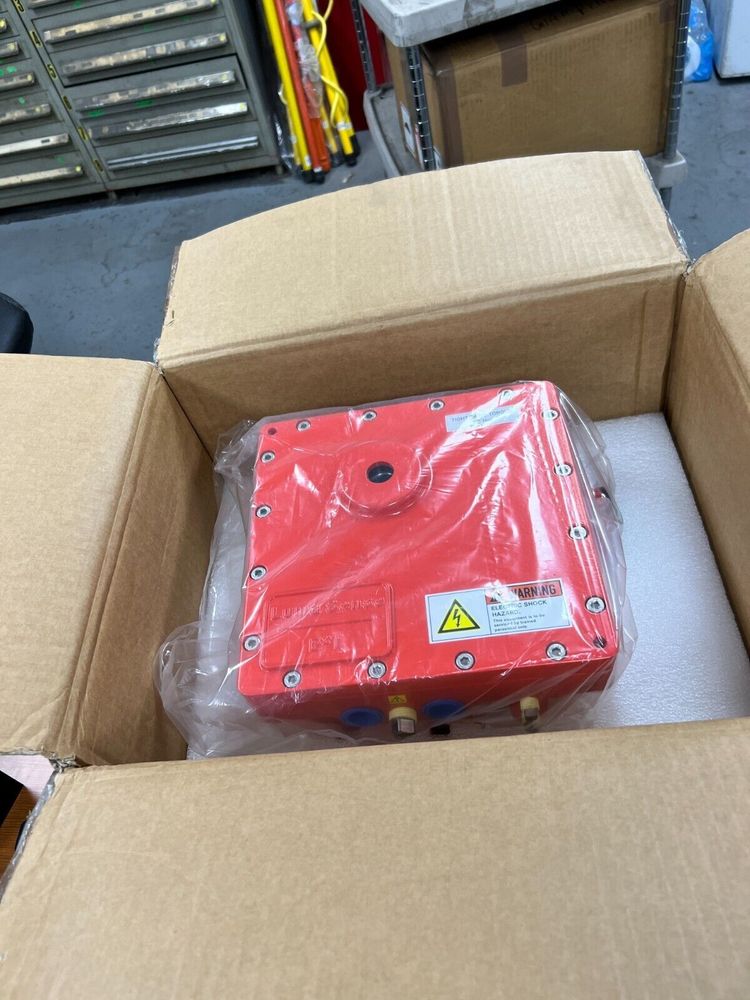 3909020PULSAR 4