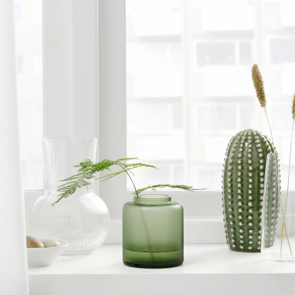 IKEA KONSTFULL  (ИКЕА КОНСТФУЛЛ)  -  Ваза, матовое стекло/зеленый, 10 см