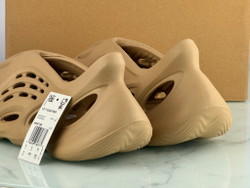 Yeezy Foam Runner Ochre (маломерки)