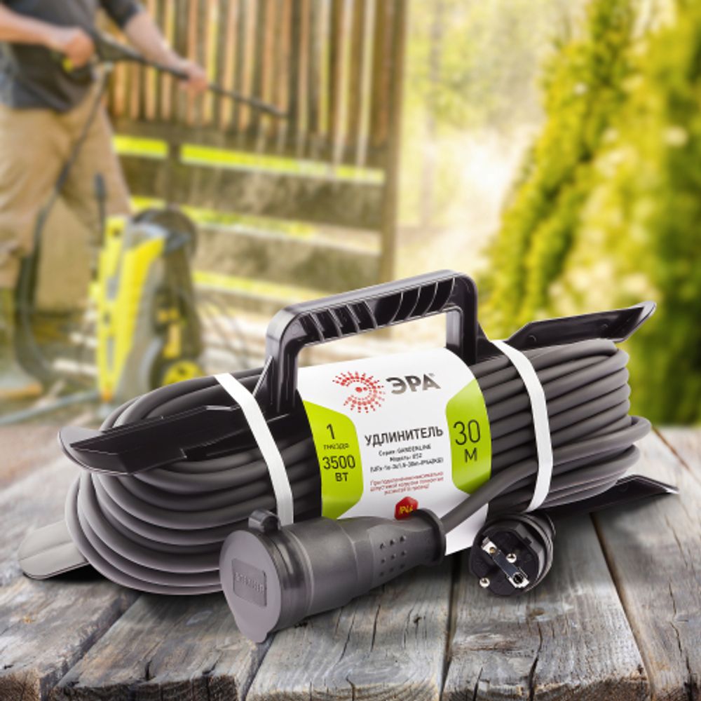 Удлинитель силовой ЭРА UFx-1e-3x2,5-30m-IP44(KG) на рамке с заземлением 1 розетка 30 м КГ 3х2,5мм2 | Силовые удлинители