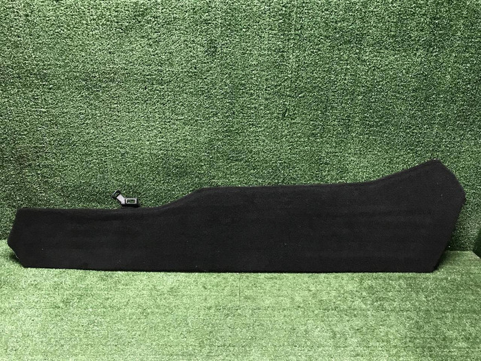 Обшивка салона левая LR Discovery Sport (19-нв)