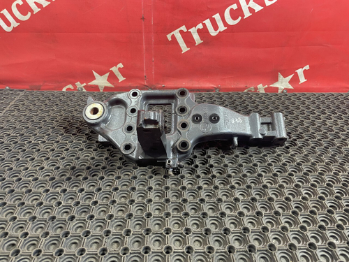 Кронштейн рессоры передней правый 2020г.