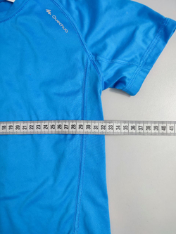 Футболка голубая красивая на 5 лет