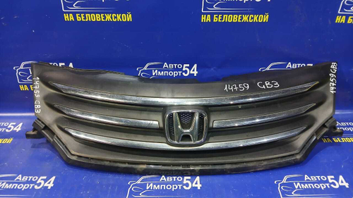 Решетка радиатора Honda FREED 2008-2011