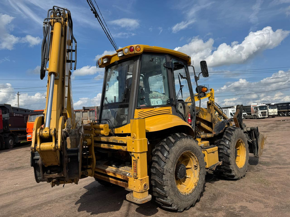 LUGONG LG* Экскаватор-погрузчик LG388H (Дизельный, 4,8 л, 102 л.с., АТ)