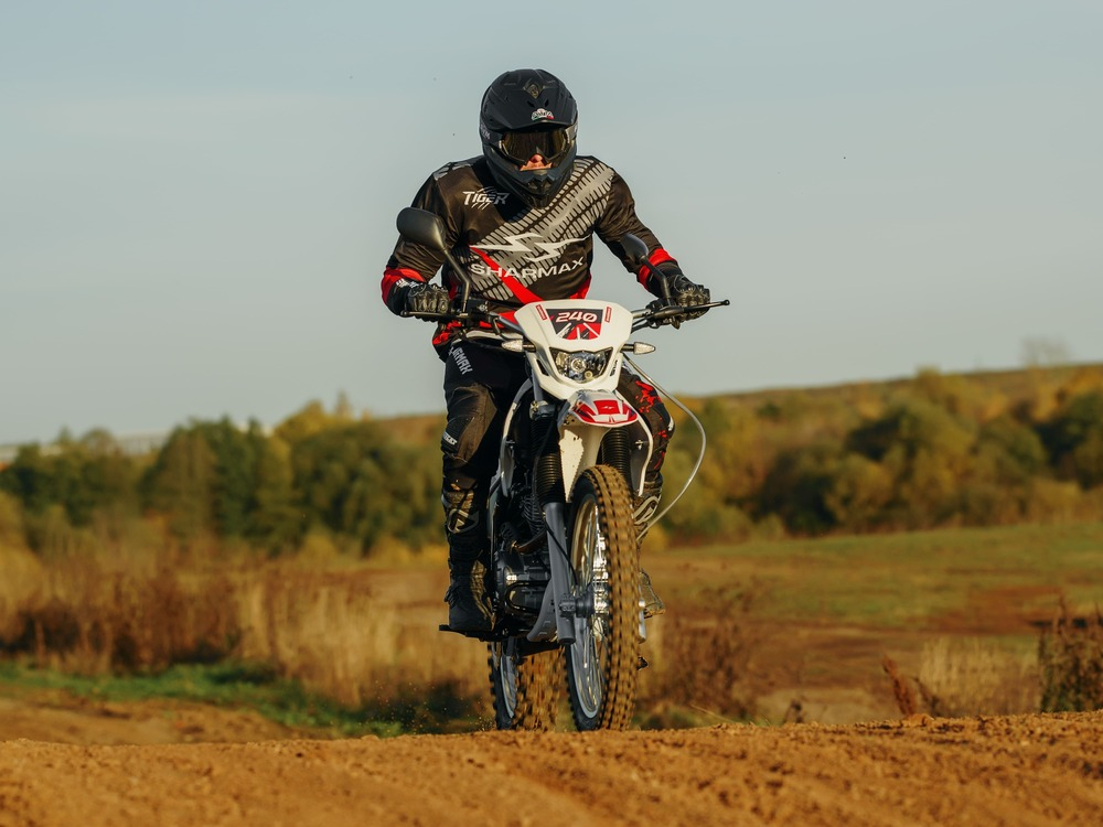Мотоцикл кроссовый эндуро SHARMAX Sport 240