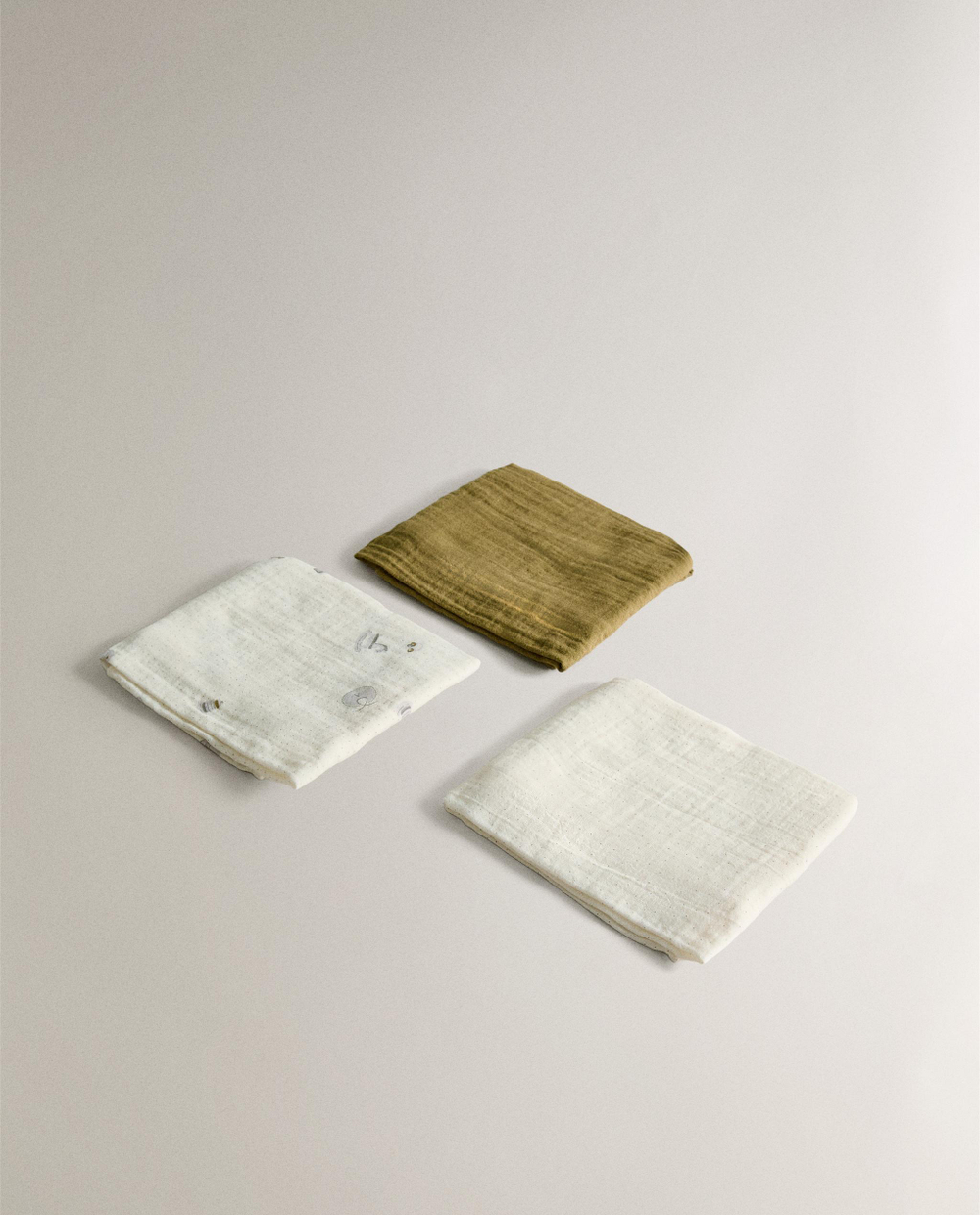 Zara Home Муслиновые салфетки из хлопка, экрю, 55x55 см (3 шт.) · 4601/767