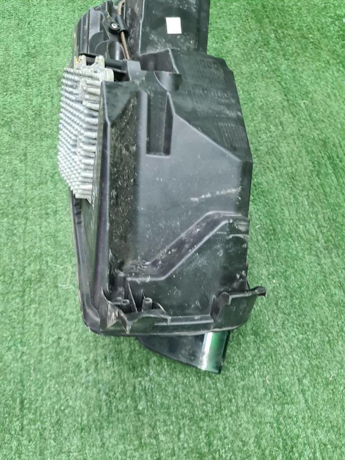 Фара левая Jaguar I-PACE (2018-н.в.) LED