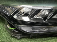 Фара левая Toyota C-HR (2019-2023) LED