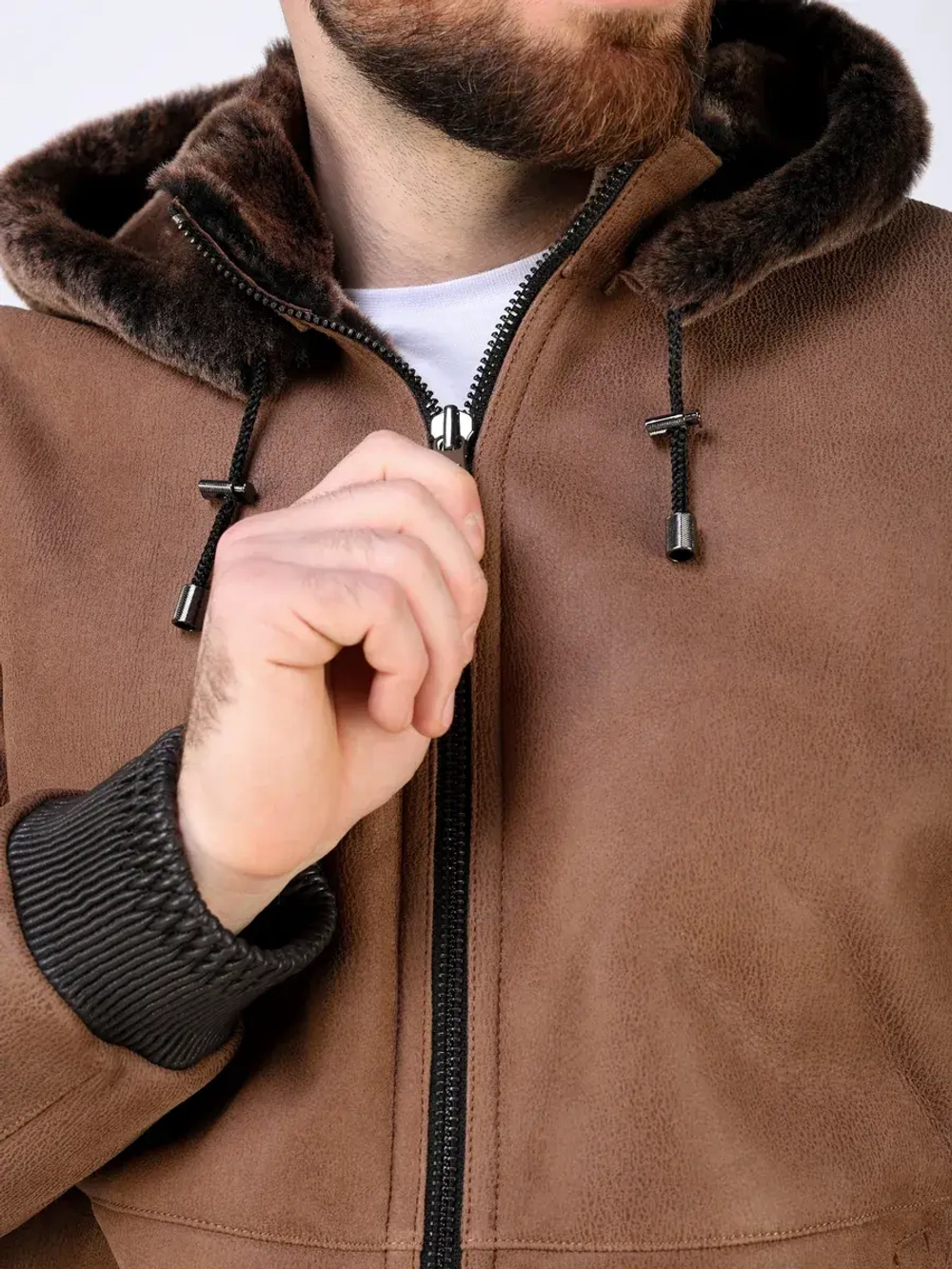 Дубленка зимняя натуральная бомбер