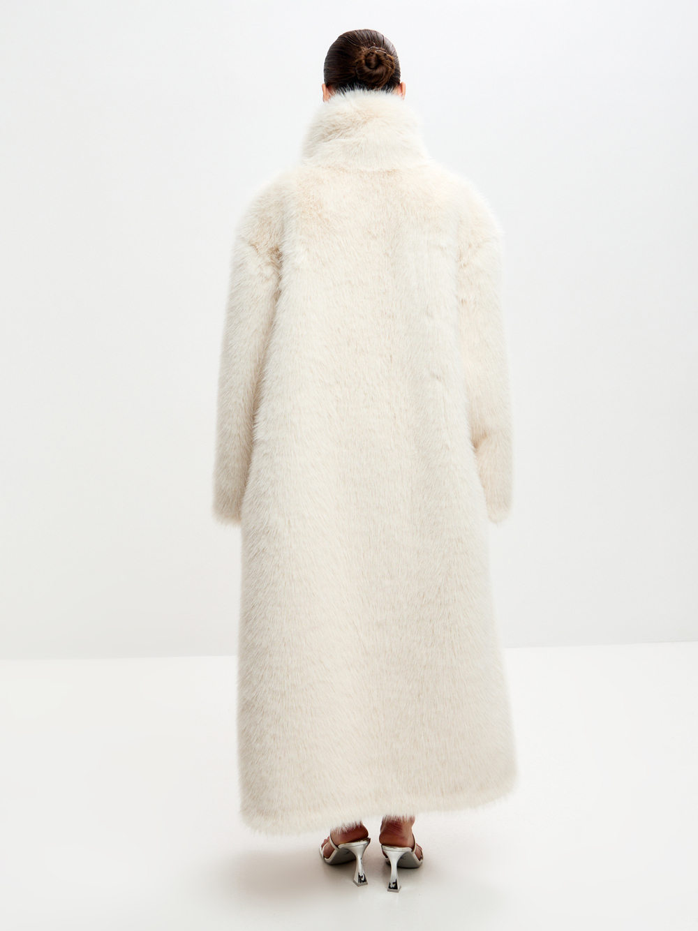 Шуба NORD длинная искусственного меха