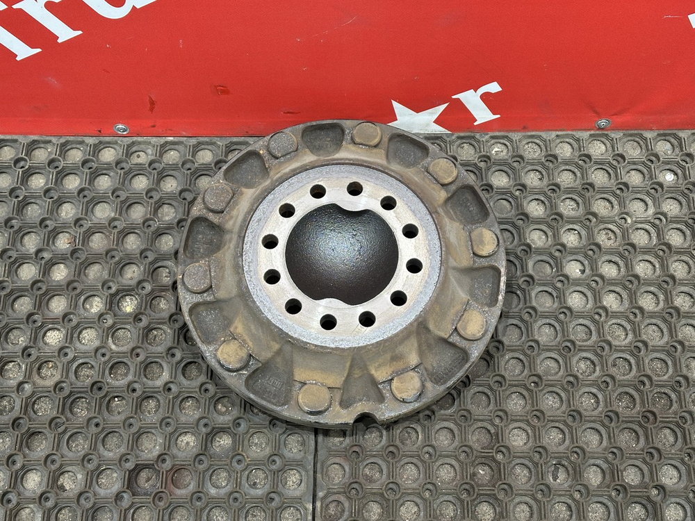 Фланец передней ступицы