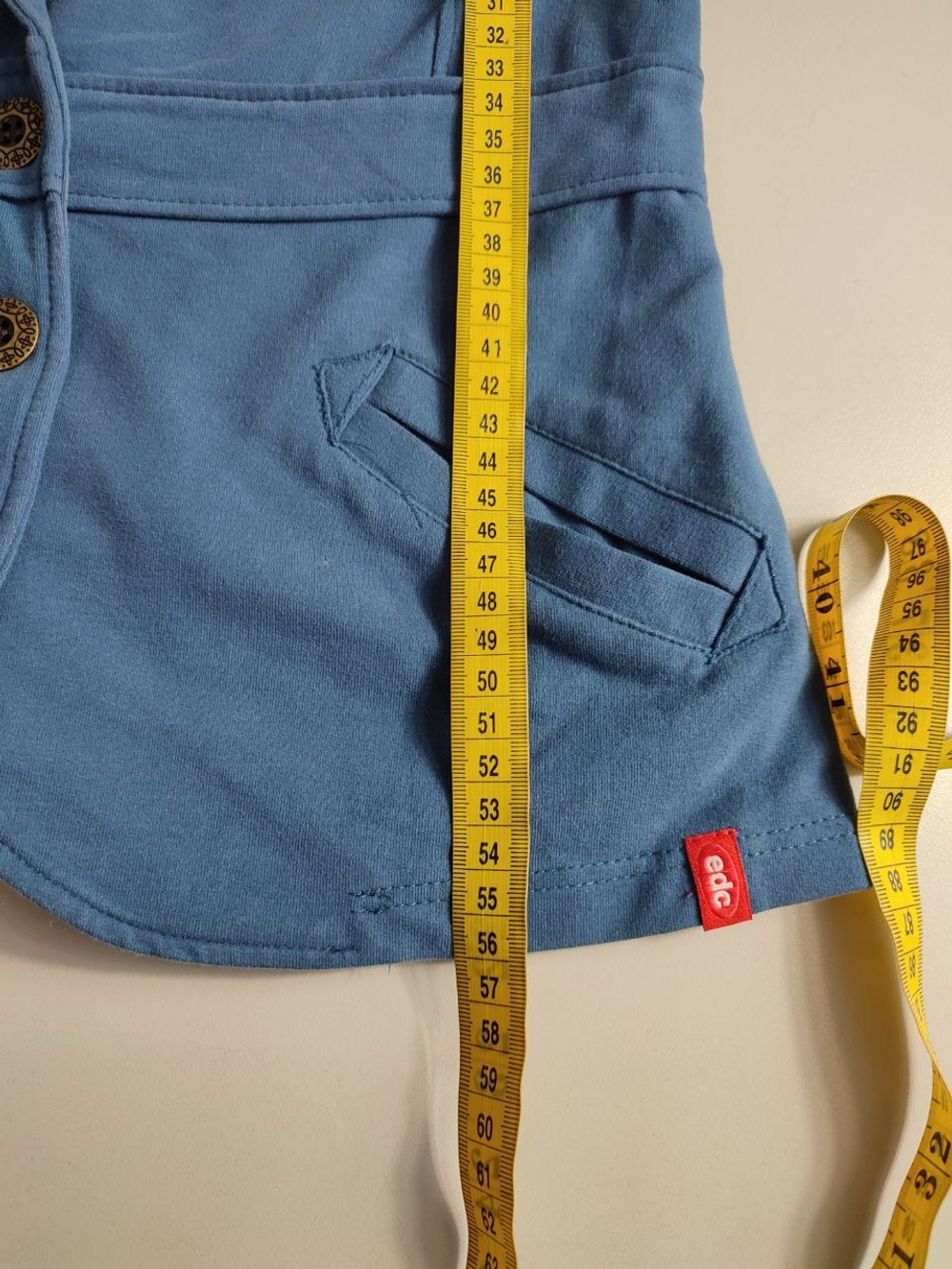 Жакет Edc практичный и удобный, маркировка XS, визуально на 42 размер